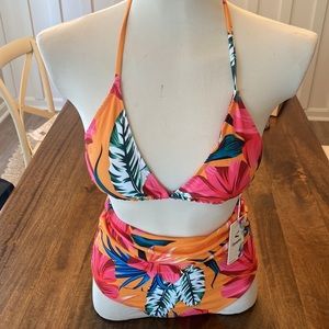 Upopby Triangle Halter Push Up Padded w high waisted retro bottoms Bikini small